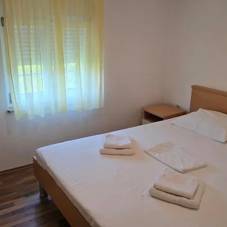 Apartman Sara Lopar
