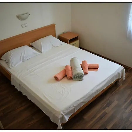 Apartman Sara