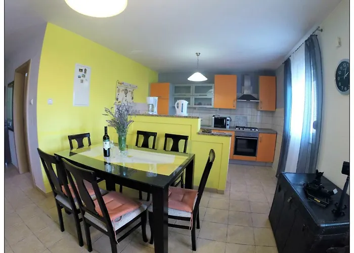 Sara Apartment Lopar